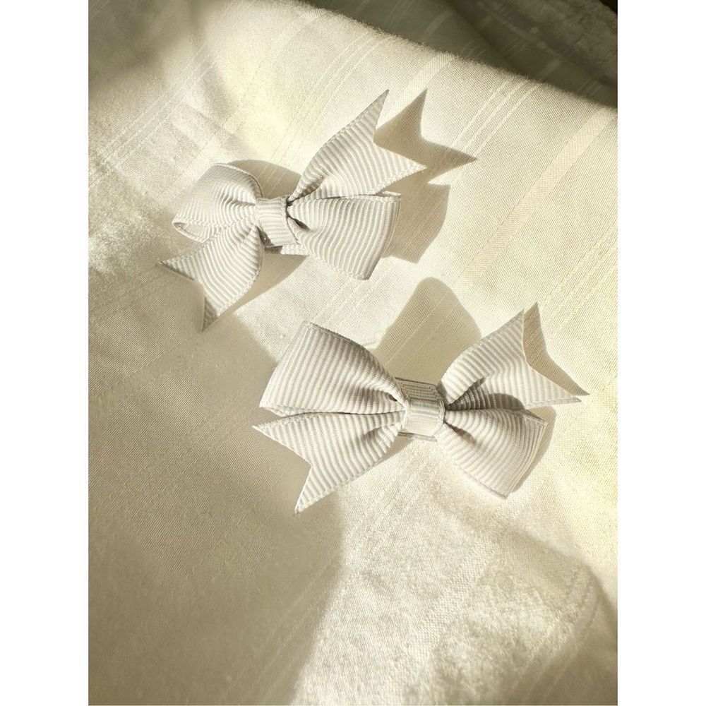 Light grey color mini hair bows - for women, babies, dogs, or cats